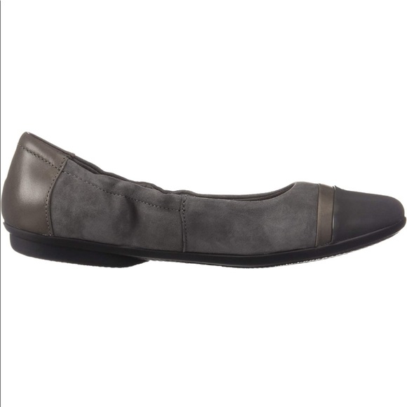 Clarks Collection Gracelin Jenny Ballet Flat - Picture 8 of 9